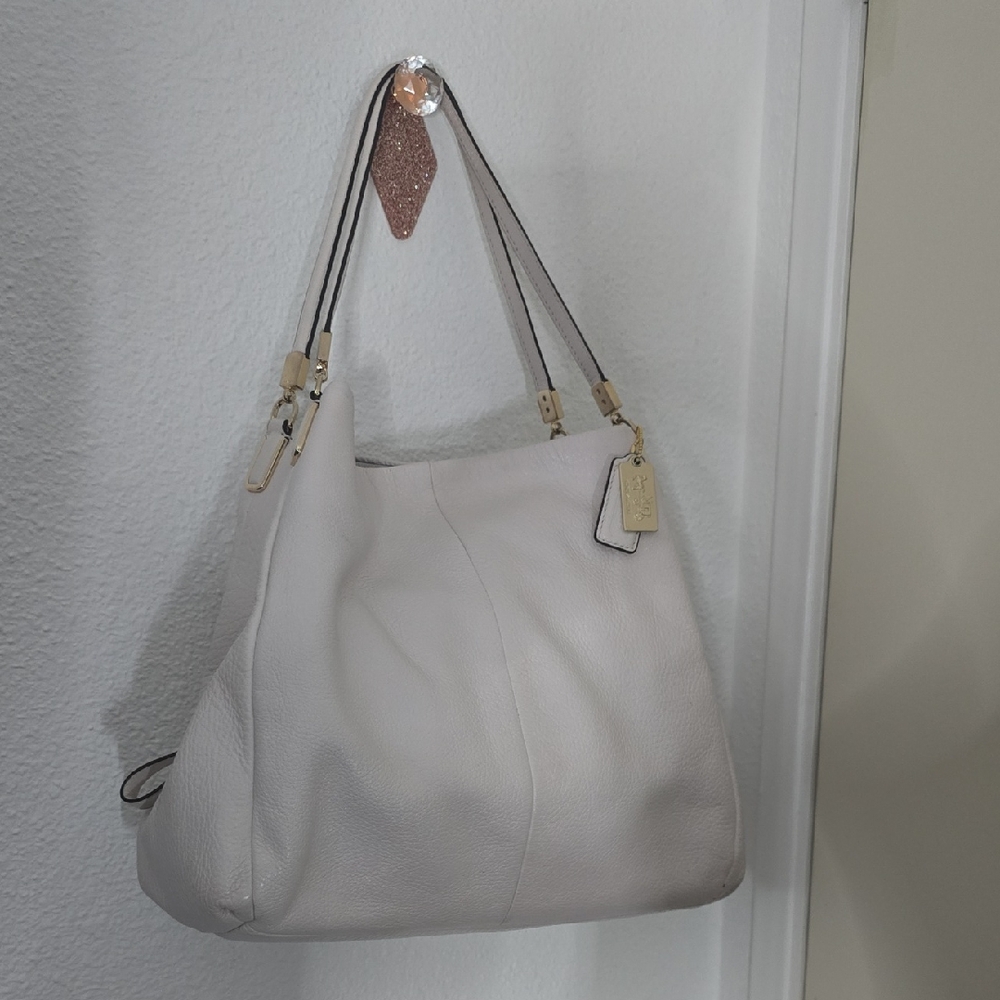 Coach 2013 White & Gold Hardware Hobo Leather Medium Tote (EUC)(LIKE NEW)✨️🤍✨️ - Picture 2 of 14